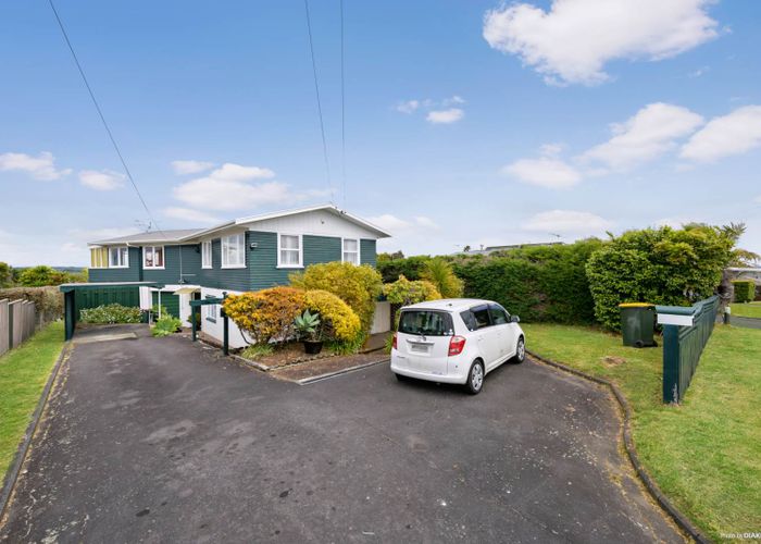  at 107 Sandspit Road, Shelly Park, Auckland