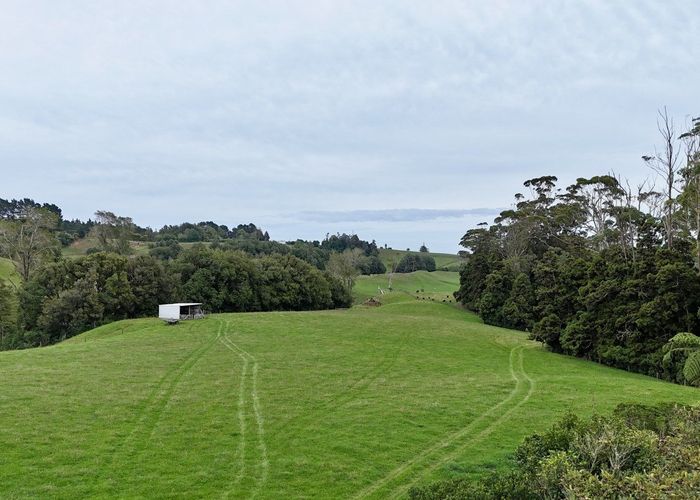  at 114 Ackworth Road, Lepperton, New Plymouth, Taranaki