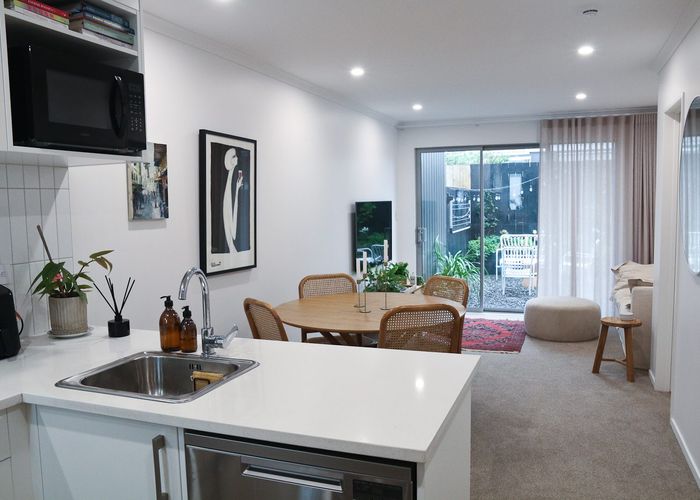  at 53 Ngae Place, Mangere East, Manukau City, Auckland