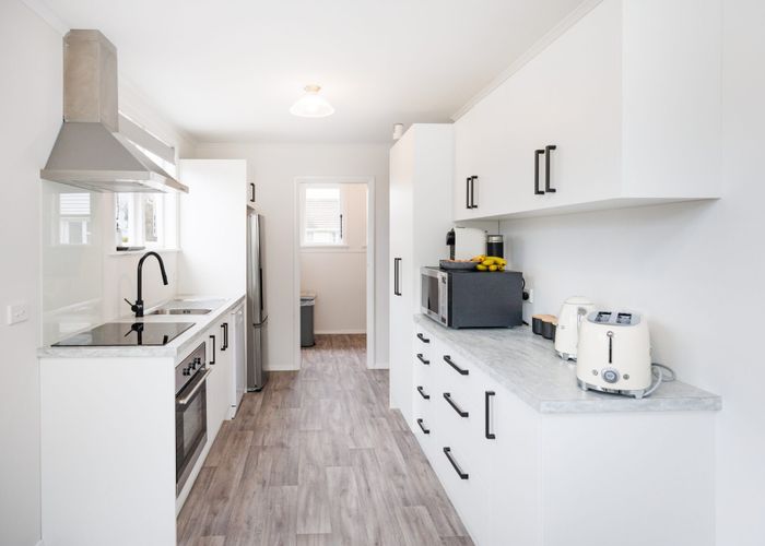  at 32 Leicester Street, Terrace End, Palmerston North, Manawatu / Whanganui