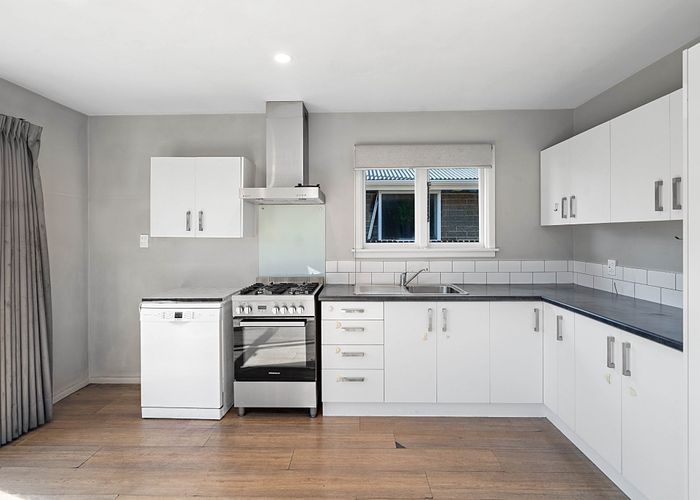  at 2A Skerten Avenue, Hornby, Christchurch