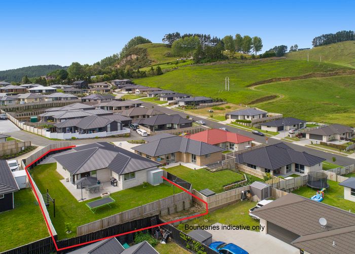 at 171 Ballintoy Park Drive, Welcome Bay, Tauranga