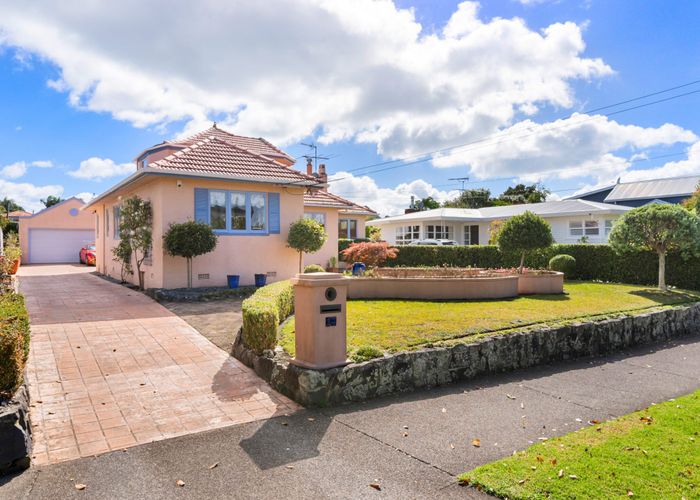  at 32 Athlone Road, Glendowie, Auckland City, Auckland