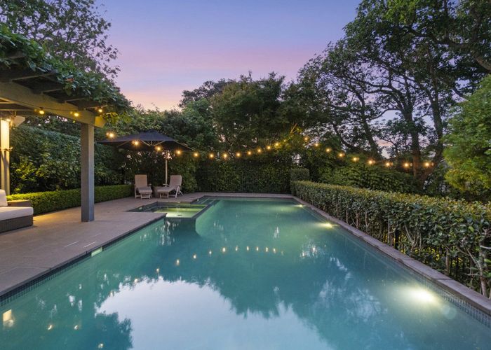  at 9 Kakariki Avenue, Mount Eden, Auckland City, Auckland