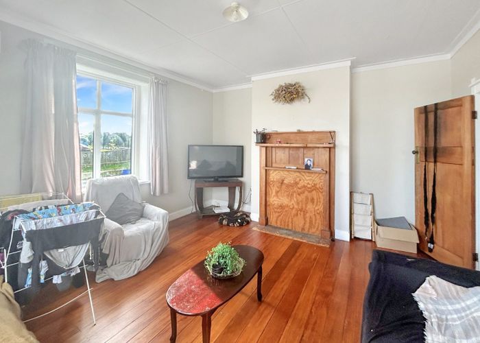  at 1 Ashton Terrace, Castlecliff, Whanganui, Manawatu / Whanganui