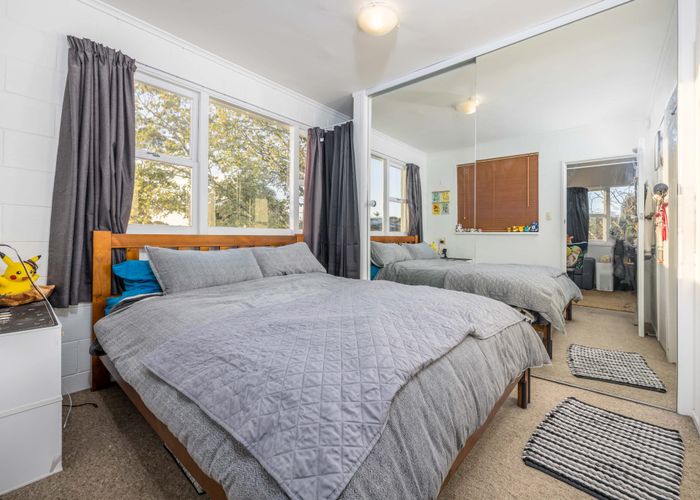  at 8/5 Edgars Road, Westmere, Auckland