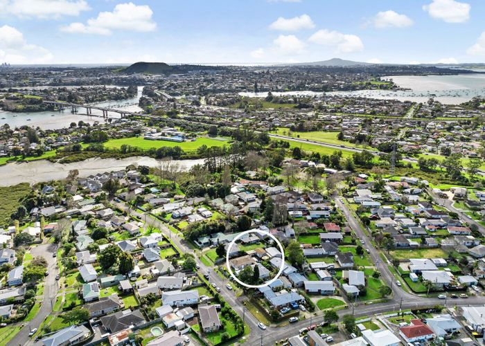  at 5 Challinor Street, Pakuranga, Auckland