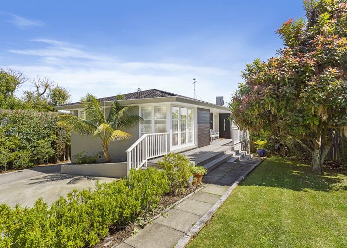  at 13 Evelyn Road, Cockle Bay, Auckland
