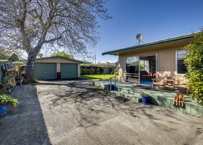  at 303 Taradale Road, Pirimai, Napier