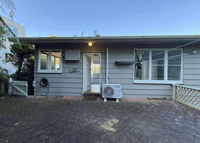 at 43a Baroda Street, Khandallah, Wellington, Wellington