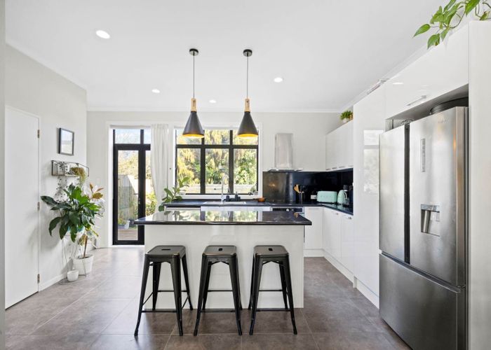 at 47/1 Ambrico Place, New Lynn, Waitakere City, Auckland