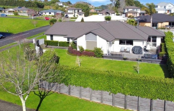  at 2 Dayna Avenue, Ohauiti, Tauranga