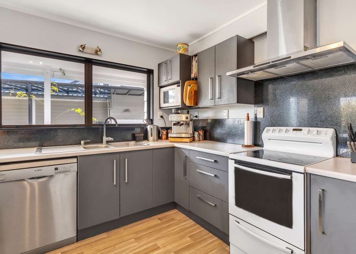  at 26 Aquarius Drive, Kawaha Point, Rotorua, Bay Of Plenty
