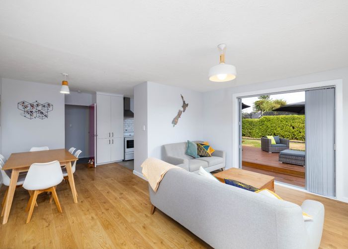 at 2/36B Camden Street, Redwood, Christchurch