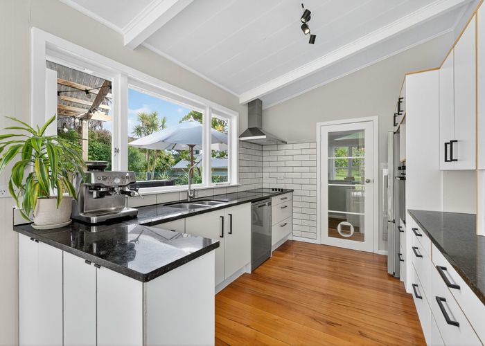  at 1/19 Bowman Road, Forrest Hill, North Shore City, Auckland