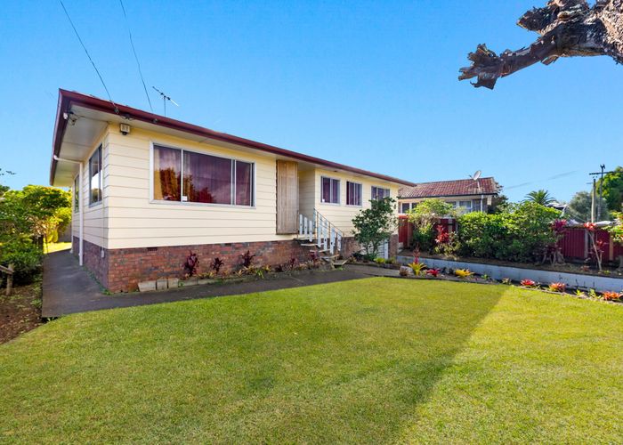  at 3 Michelle Place, Mangere, Auckland