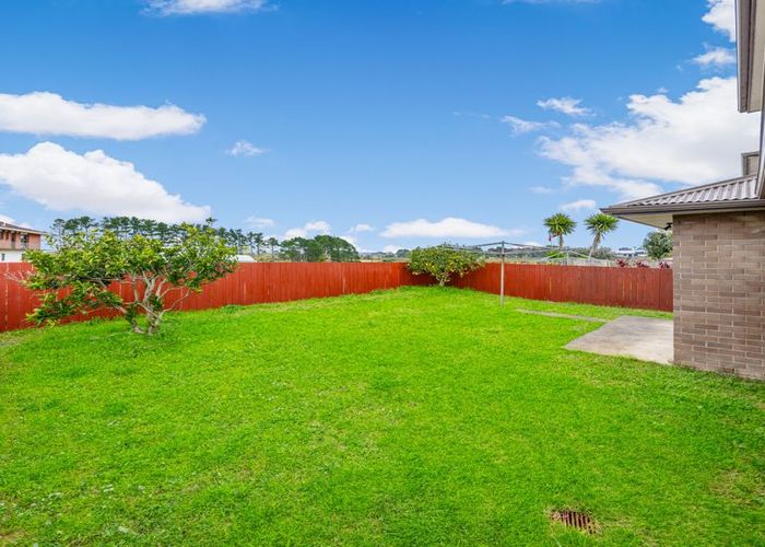  at 28 Crossandra Drive, Mangere, Manukau City, Auckland