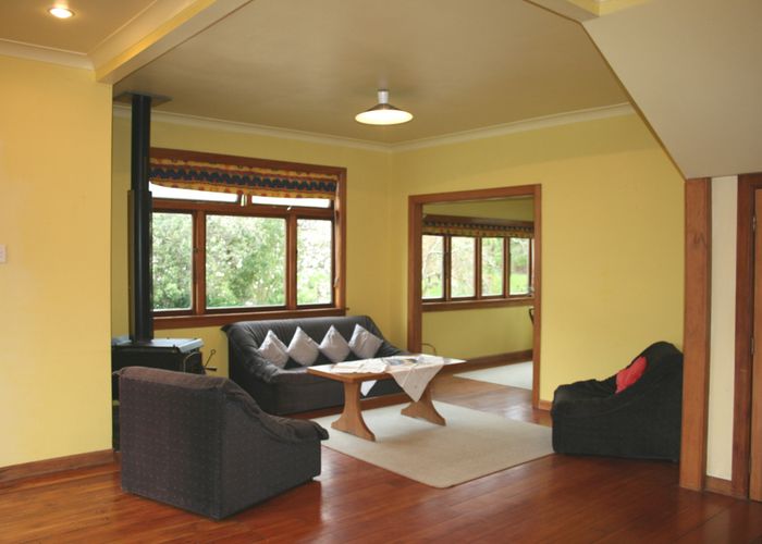  at 7 Awatea Terrace, Hokowhitu, Palmerston North