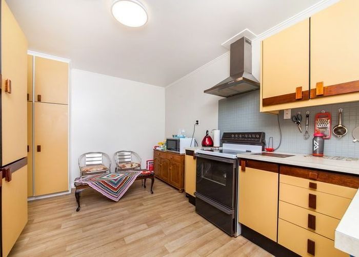  at 2/4 Erson Avenue, Royal Oak, Auckland