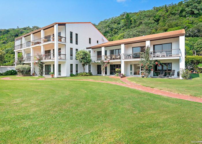  at 4/34 Waiwera Place, Waiwera, Orewa