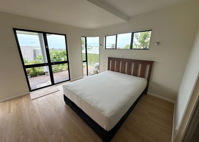  at 16 Calypso Place, Rothesay Bay, Auckland, Rothesay Bay, North Shore City, Auckland