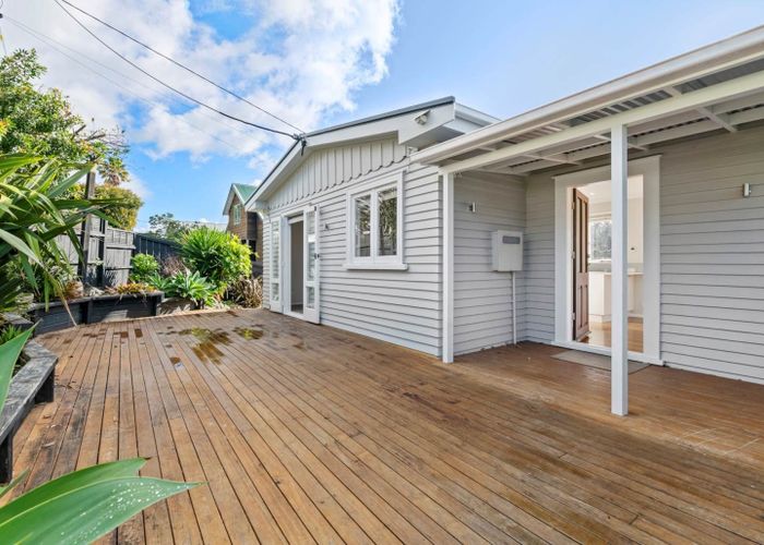  at 7a Cedar Tce, Stanmore Bay, Rodney, Auckland