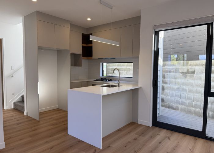  at 10C Weetman Drive, Browns Bay, North Shore City, Auckland