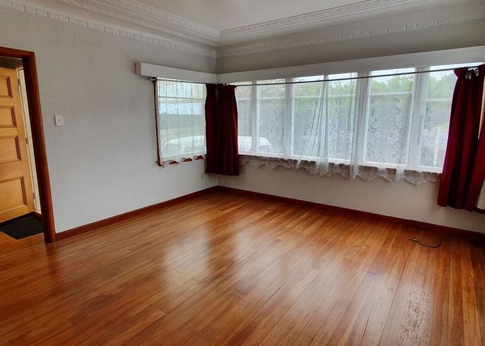  at 433 Mount Albert Road, Mount Roskill, Auckland
