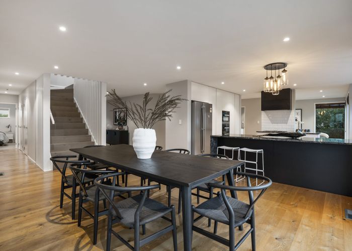  at 3A Vaughan Crescent, Murrays Bay, Auckland