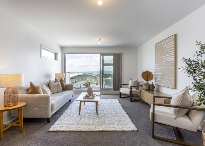  at 9/270 Onewa Road, Birkenhead, North Shore City, Auckland