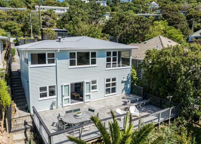  at 20 Spencer Street, Crofton Downs, Wellington