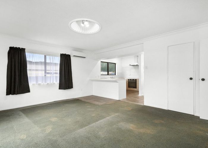  at 8B Weymouth Grove, Wainuiomata, Lower Hutt, Wellington