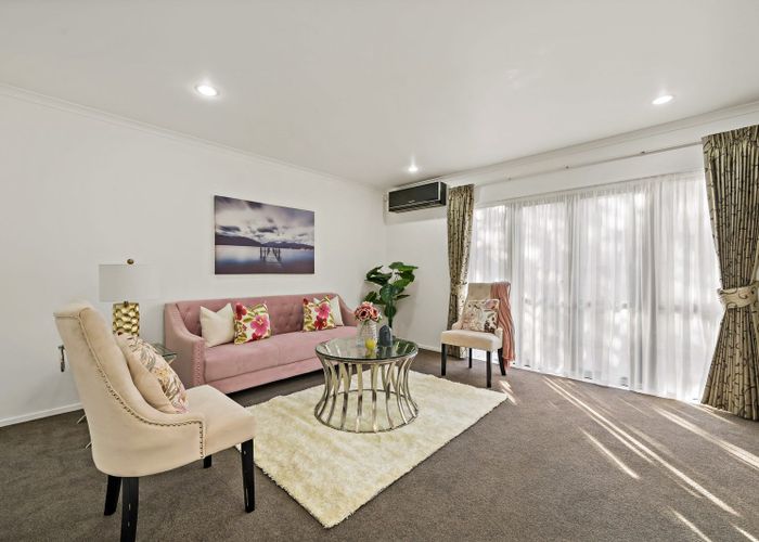  at 16/2 Arawa Street, New Lynn, Auckland
