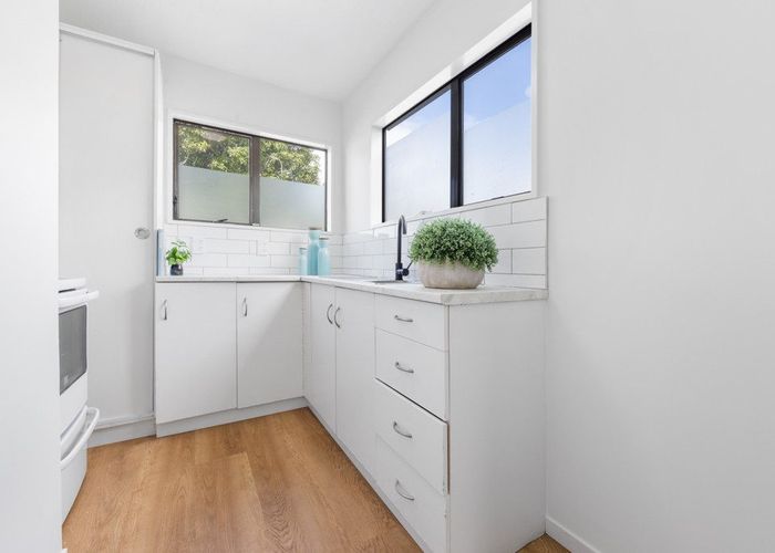  at 6/96 Poulson Street, Addington, Christchurch