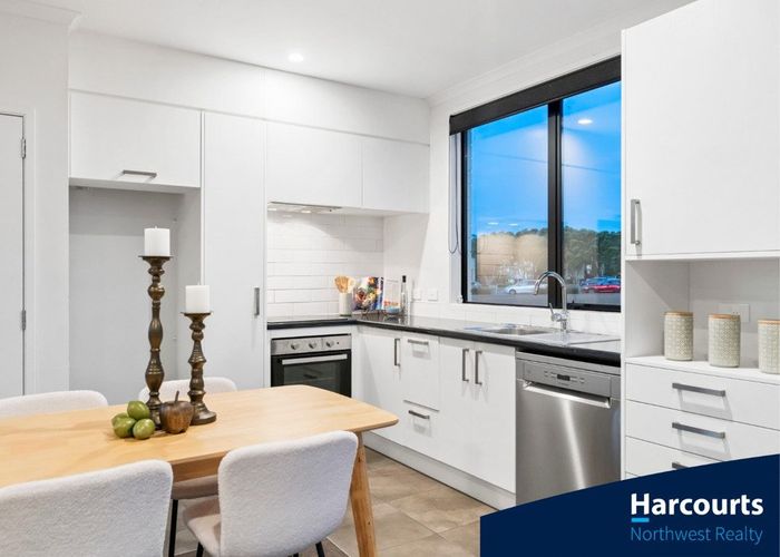  at 284 Hobsonville Point Road, Hobsonville, Waitakere City, Auckland