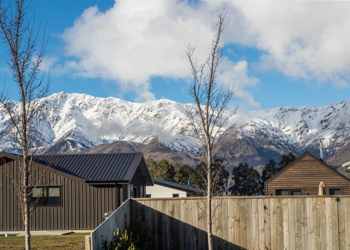  at 6 Pennycook Place, Wanaka