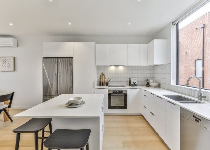  at 2/52 Sainsbury Road, Mount Albert, Auckland City, Auckland