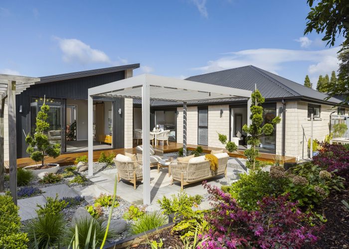  at 102 Moffat Road, Bethlehem, Tauranga