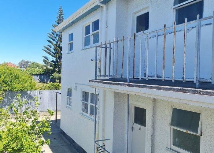  at 8/6A Durie Street, Durie Hill, Whanganui, Manawatu / Whanganui