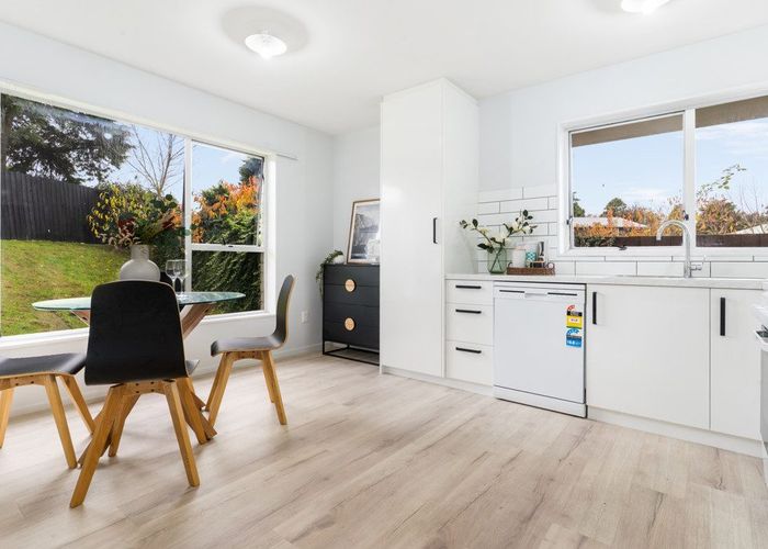  at 2/48 Kawau Crescent, Bromley, Christchurch City, Canterbury