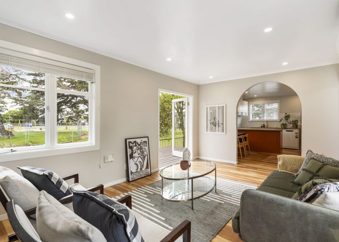  at 24D Clinton Avenue, Te Atatu Peninsula, Waitakere City, Auckland