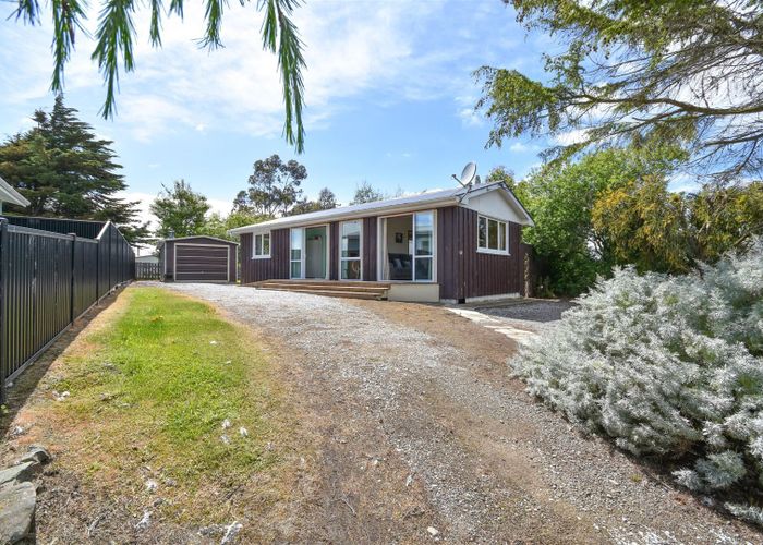 Free property data for 160 Beach Street, Waikouaiti homes.co.nz