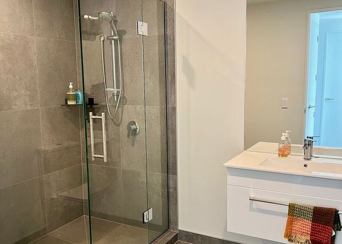  at 2/34 Cleveland Street, Edgeware, Christchurch City, Canterbury