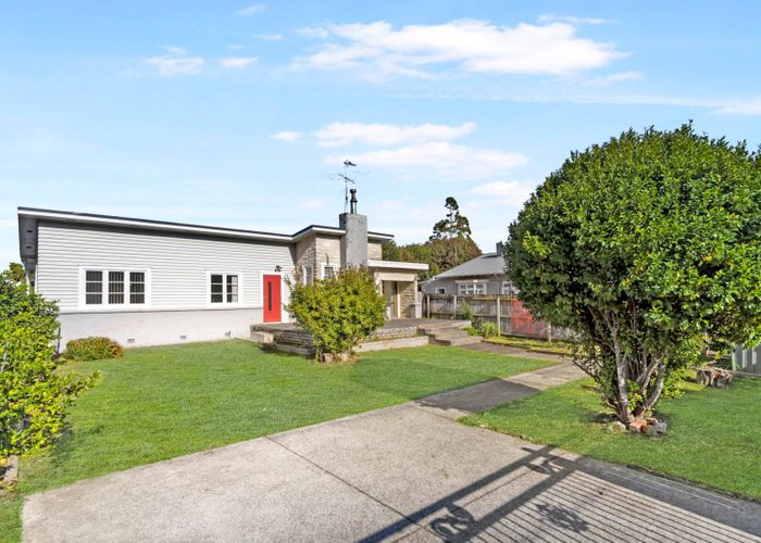  at 22 Vine Street, Mangere East, Auckland