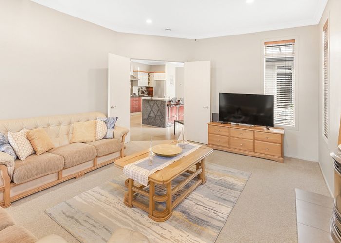  at 11 Carisbrook Place, Rototuna North, Hamilton