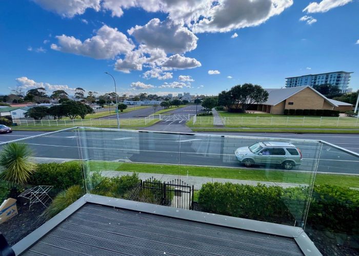  at 6/8 Kerrs Road, Wiri, Manukau City, Auckland
