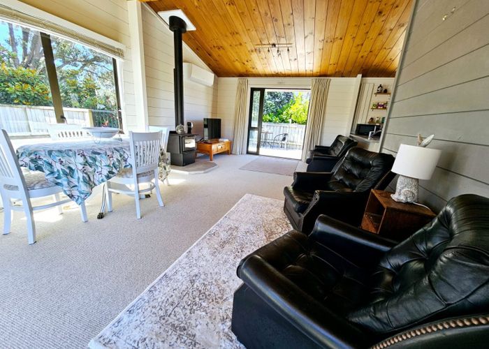  at 140 Manly Street, Paraparaumu Beach, Kapiti Coast, Wellington