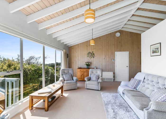  at 2 Beavis Lane, Karori, Wellington