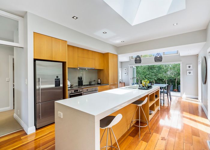  at 9 Komaru Street, Remuera, Auckland
