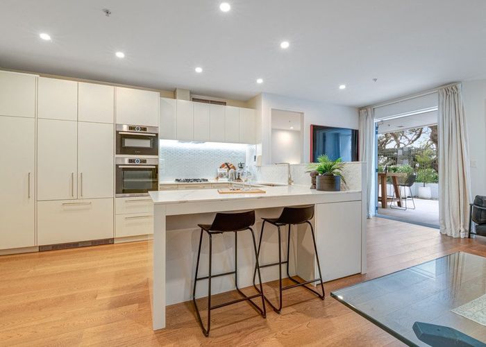  at GD/7 The Promenade, Takapuna, North Shore City, Auckland